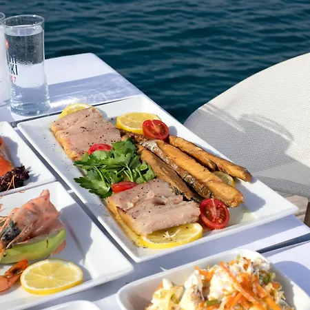 Begovina 말마리스