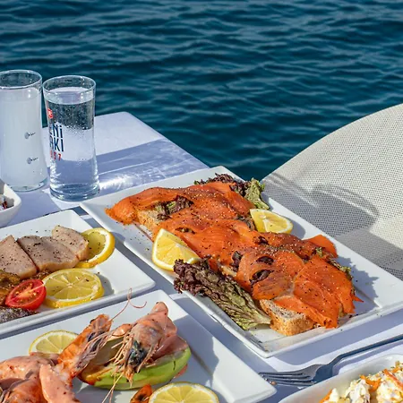 Otel Begovina *