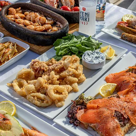 Begovina Μαρμαρίς